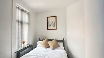 2 Schlafzimmer, Bügeleisen/Bügelbrett, Reisekinderbett, kostenloses WLAN