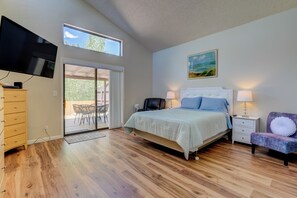 2 slaapkamers, een strijkplank/strijkijzer, gratis wifi, beddengoed