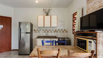 Basic Apartment | Private kitchen