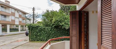 Apartament bàsic | Àrea exterior de l'allotjament