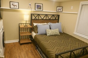 1 bedroom, iron/ironing board, WiFi