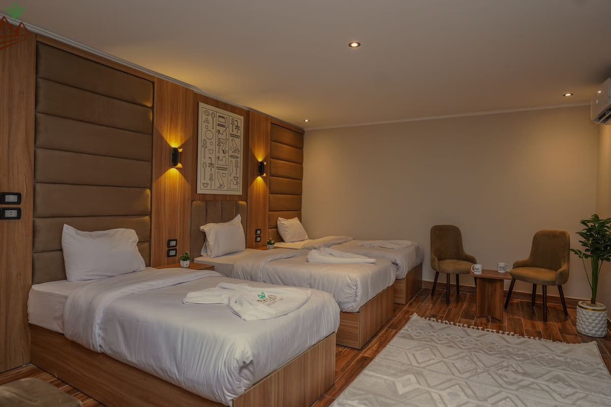 Basic Triple Room | Free minibar items, free WiFi, bed sheets