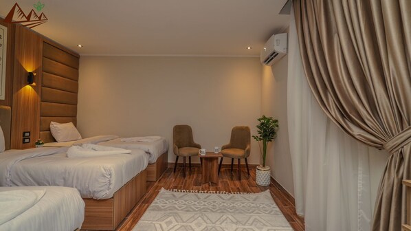 Basic Triple Room | Free minibar items, free WiFi, bed sheets