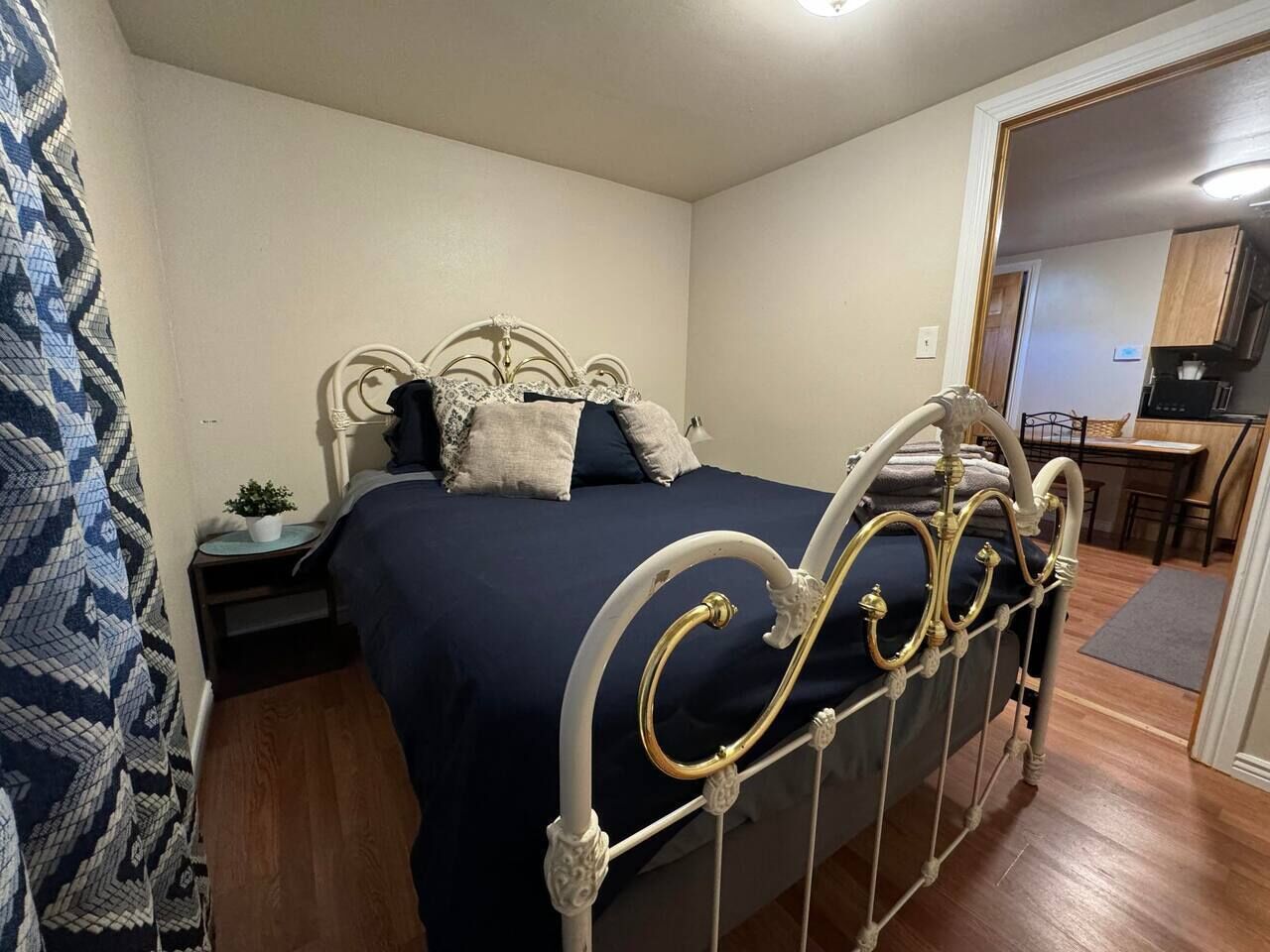 1 habitación, wifi y ropa de cama 