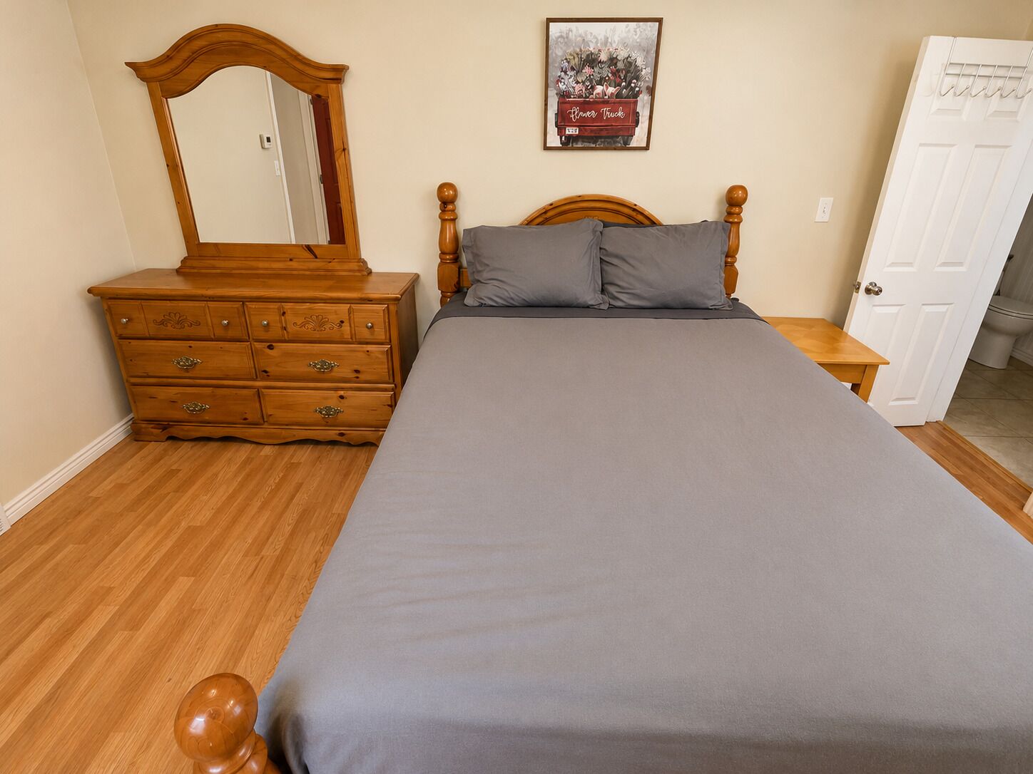 1 bedroom, WiFi, bed sheets