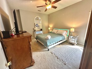 1 Schlafzimmer, Bügeleisen/Bügelbrett, Reisekinderbett, kostenloses WLAN