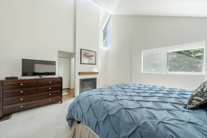 4 Schlafzimmer, Bügeleisen/Bügelbrett, Reisekinderbett, WLAN