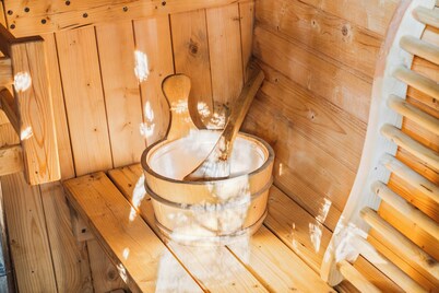 Hideaway / Hot Tub / Sunna / Lake / Kayaks / Pool