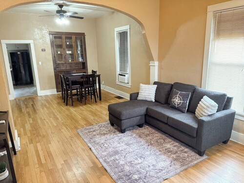 Elm Extended Stay Bungalow - 30 Day+ Stays!