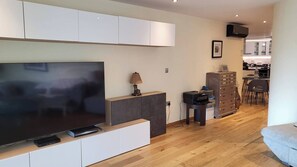 Appartement, 3 chambres, accessible aux personnes Ă mobilitĂ© rĂ©duite, balcon | Ăquipements de la chambre