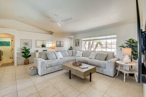 Smart TV, video games