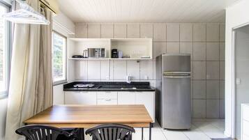 Basic Apartment | Private kitchen