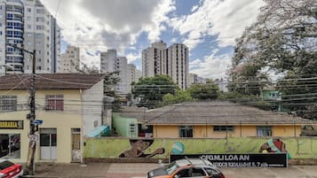 Basic Apartment | Exterior