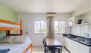 Apartamento básico | 1 quarto, Wi-Fi de cortesia