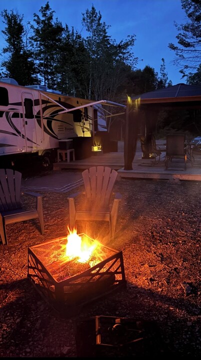 Cozy Camper setup, off grid