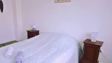 2 slaapkamers, wifi, beddengoed