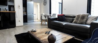 Apartment close to the squares with private outdoor area