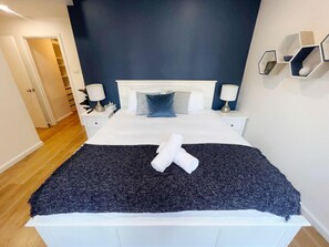 3 habitaciones, tabla de planchar con plancha y wifi gratis