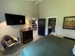 2 habitaciones, wifi gratis y ropa de cama