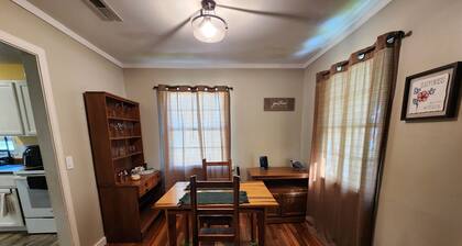 game day weekend! charming 2-bedroom in meadowbrook.