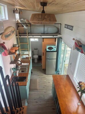 3 soverom, strykejern/-brett, wi-fi (inkludert) og sengetøy