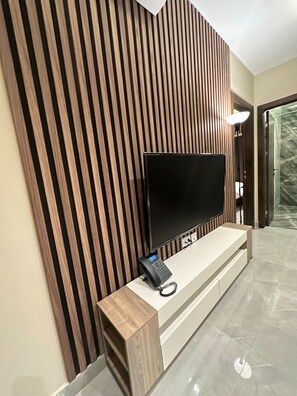 Apartment, 1 Bedroom, Accessible, Smoking | Interior