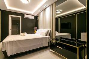 Basic Apartment | 3 bedrooms, free WiFi - Modern duplex w/jacuzzi 240m beach JRR410 (Florianópolis)