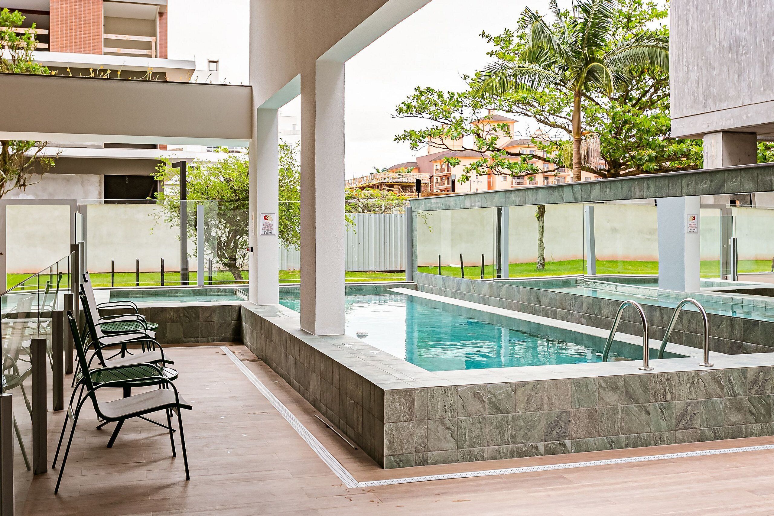 Estúdio básico | Piscina | Piscina externa