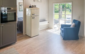 3 bedrooms, travel crib, free WiFi