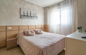 2 bedrooms, free WiFi