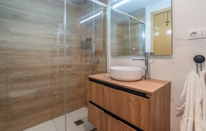 Shower - Amazing apartment in Oropesa del Mar (Oropesa del Mar)