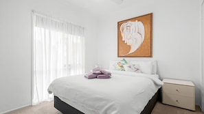 2 bedrooms, bed sheets
