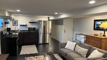 Smart TV, DVD player, computer monitors