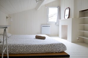 2 bedrooms, free WiFi, bed sheets