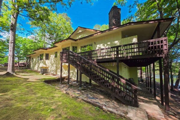 Exterior - Lakeside Bliss (Hot Springs Village)