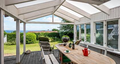 Amazing apartment in Asperup with sauna