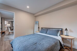 2 chambres, bureau, fer et planche à repasser, Wi-Fi gratuit