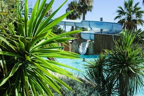 Mobile Home | Pool | Outdoor pool, a heated pool
