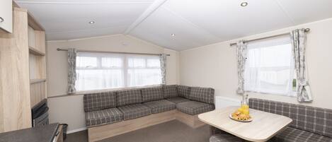 Mobile Home | Living area