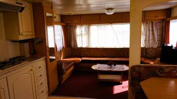 Mobile Home | Living room