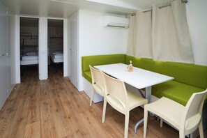 Trailer | Sala de estar