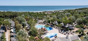 Trailer | Piscina | Piscina externa