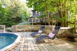 Pool - Breathtaking Views of Grand Haven Beach and Lake MI! (Grand Haven)