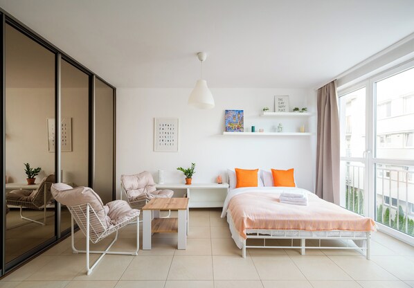 Ferros/tábuas de passar roupa, Wi-Fi, roupa de cama