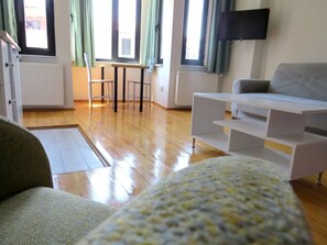 Design Studio | Living area