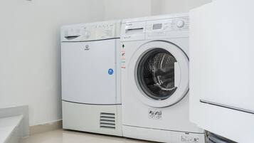 Nhà | 3 phòng ngủ