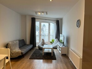 Smart TV - Luxury 2 Bed Gem in Heart of Belfast (Belfast)