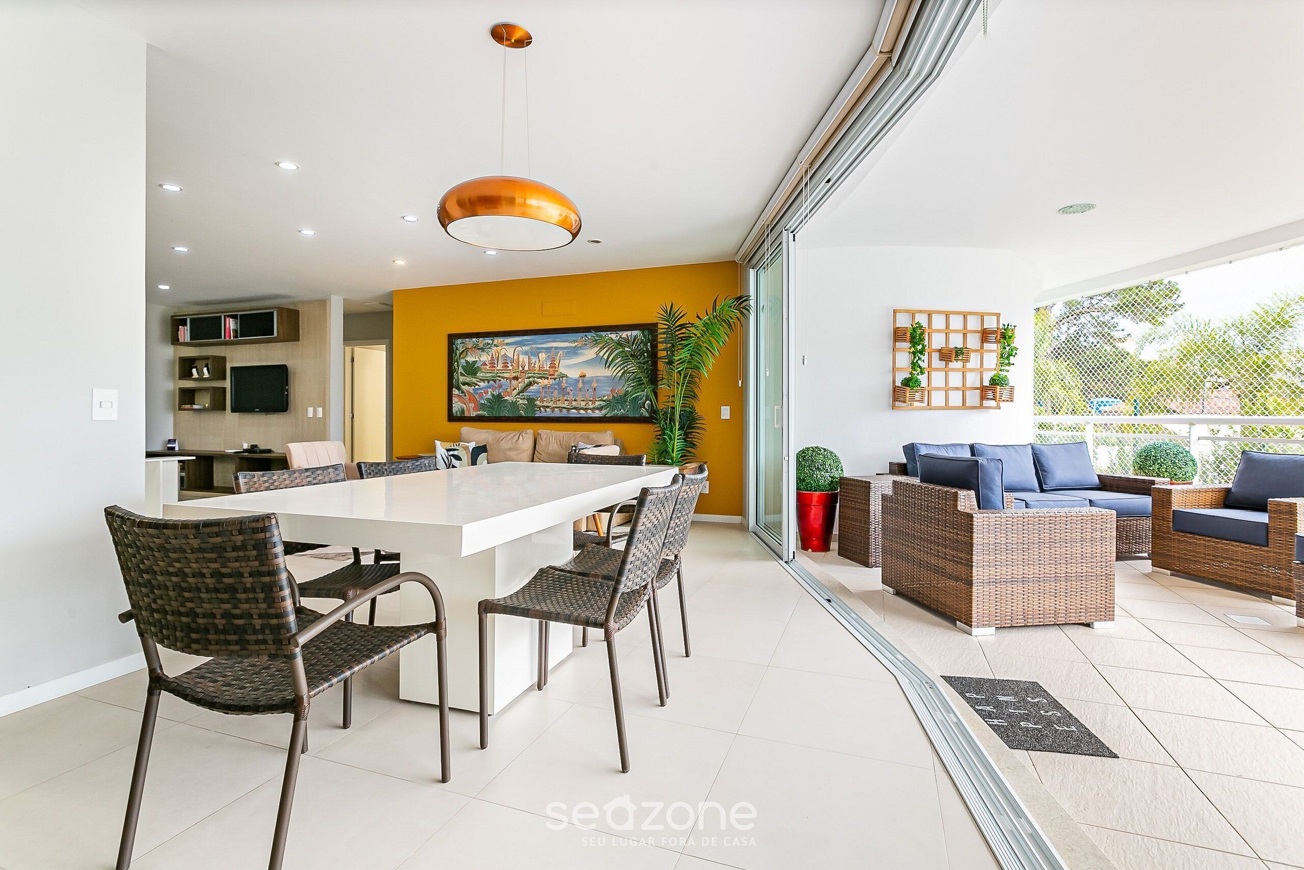 เบสิกอพาร์ทเมนท์ | ภายใน