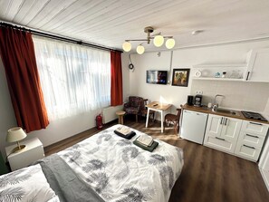 1 Schlafzimmer, Bügeleisen/Bügelbrett, WLAN, Bettwäsche