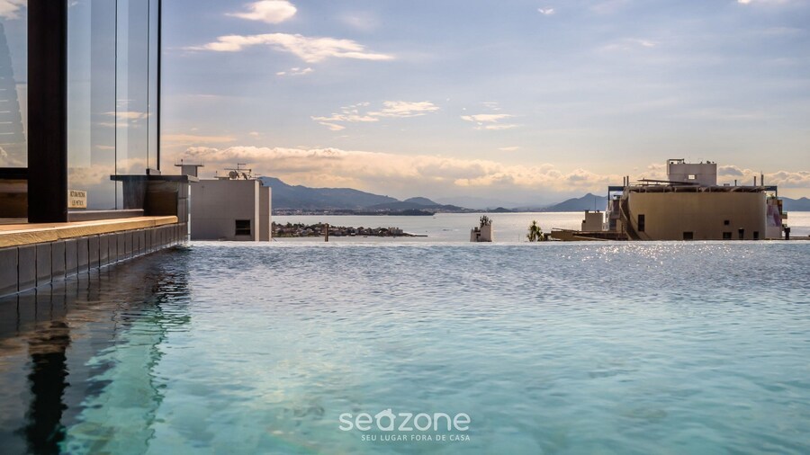 TVT - Luxury Studios in the Center of Florianopolis